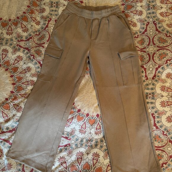 Old Navy Active Wide Leg Pants - M - Picture 4 of 6